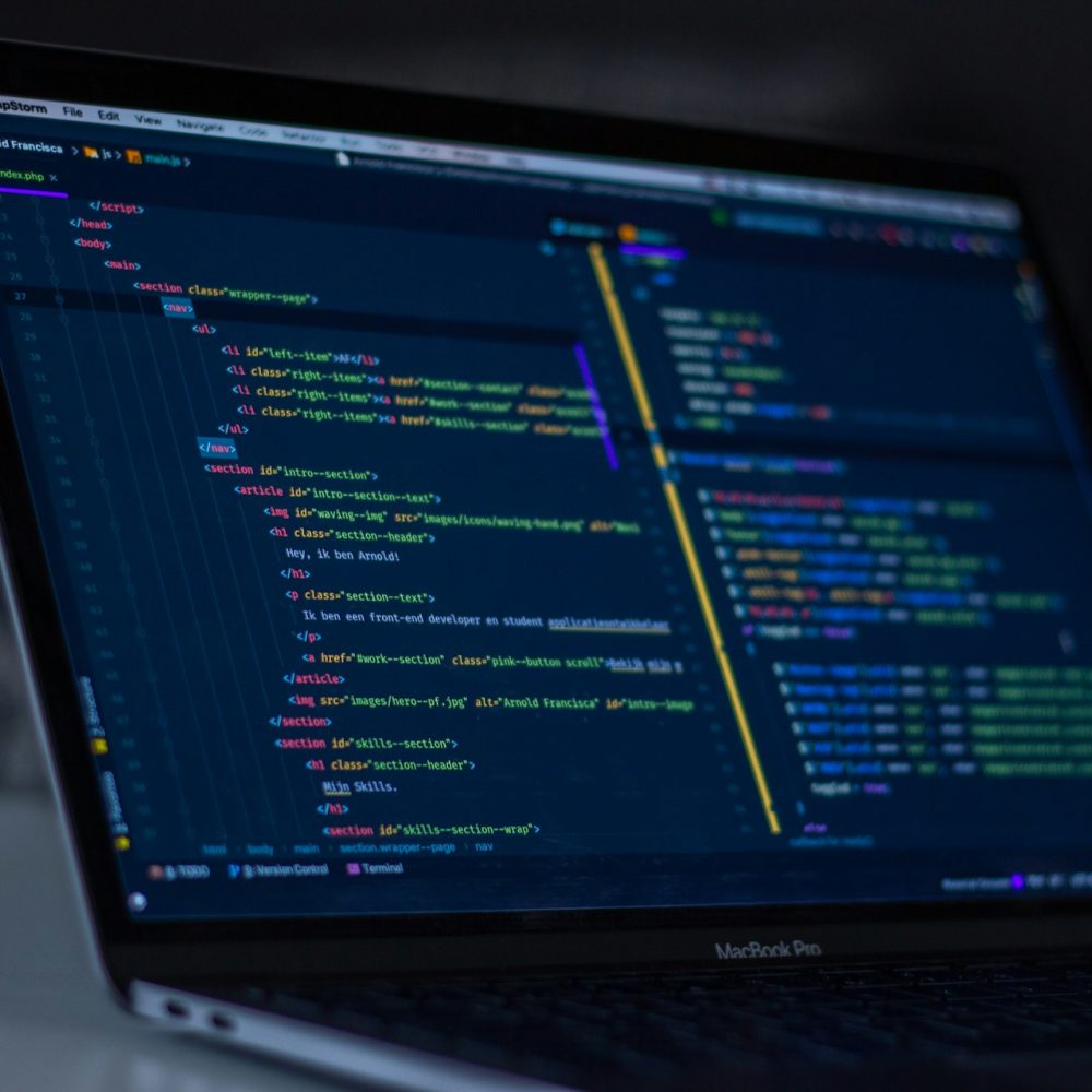 arnold-francisca-f77Bh3inUpE-unsplash arnold-francisca-f77Bh3inUpE-unsplash